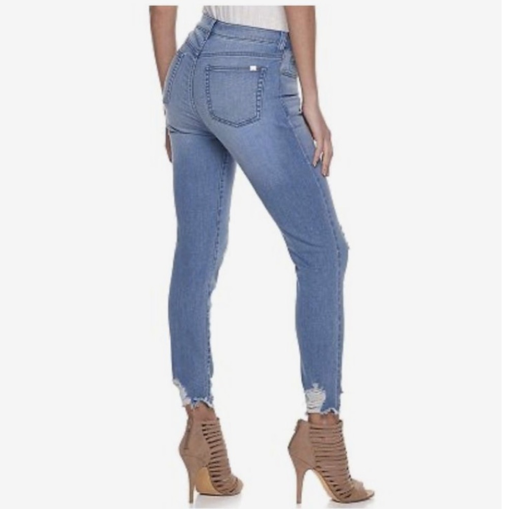 Jennifer Lopez Light Blue Skinny Ankle Jeans - Size 8